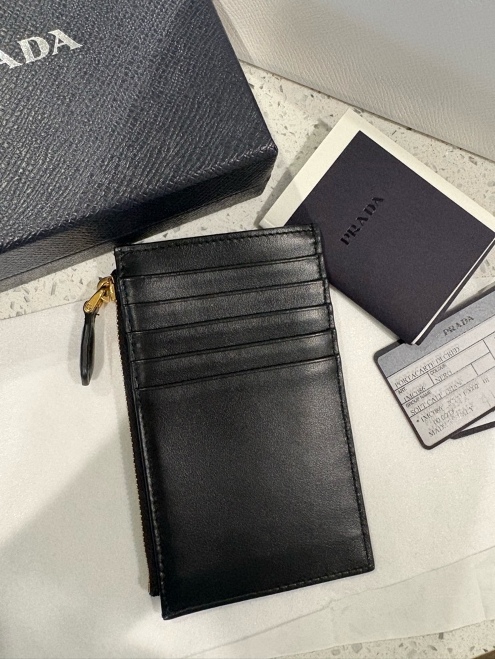 Prada Black Quilted Leather Zip Card wallet with Gold Logo - Picture 2 of 7
